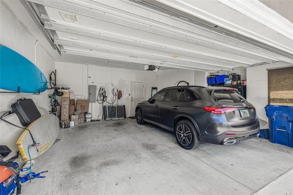 Garage, Interior