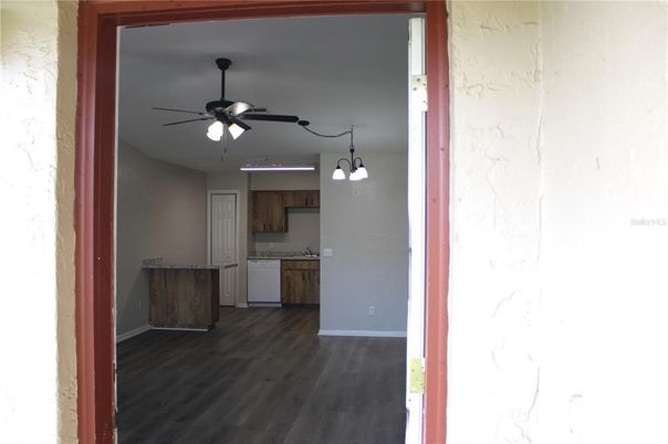 Interior, Kitchen, Pendant Lights, Wood Texture Flooring