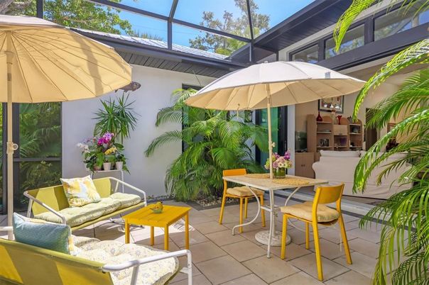 Glass Ceilings, Interior, Sun Room