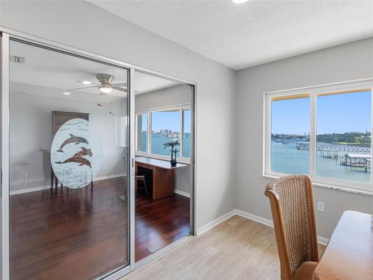 Interior, Recessed Lighting, Water, Wood Texture Flooring
