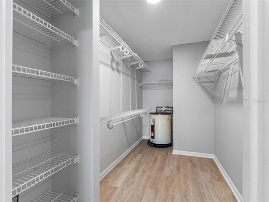 Interior, Walk-in Closets, Wood Texture Flooring