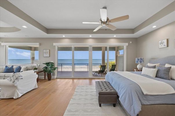 Bedroom, Interior, Recessed Lighting, Water, Wood Texture Flooring