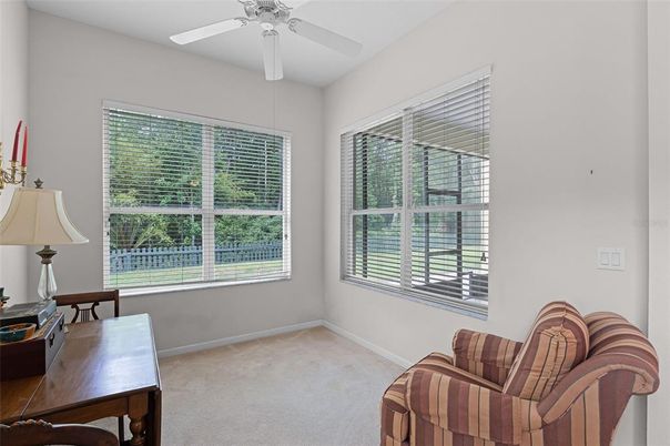 Home Office, Interior