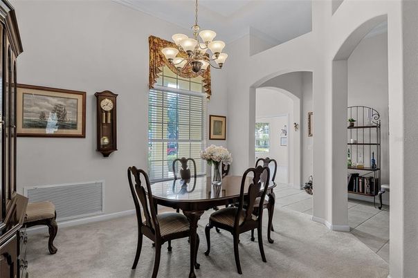 Chandelier, Dining room, Interior