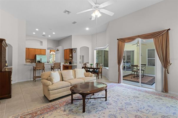 Dining room, Interior, Kitchen, Recessed Lighting