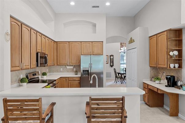 Dining room, Interior, Kitchen, Recessed Lighting, Stainless Steel Appliances