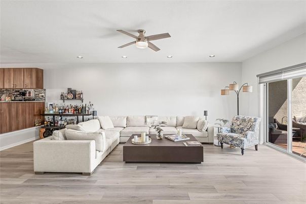 Interior, Living room, Recessed Lighting, Wood Texture Flooring