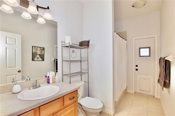 Bathroom, Interior