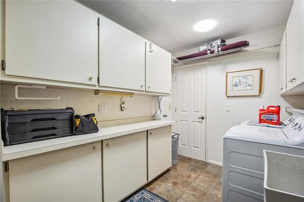 Interior, Recessed Lighting, Washer