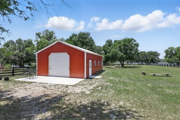 Backyard, Detached Garage, Exterior