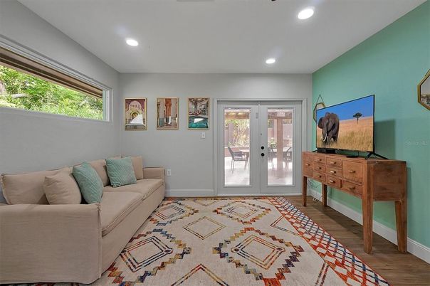 Interior, Recessed Lighting, Wood Texture Flooring