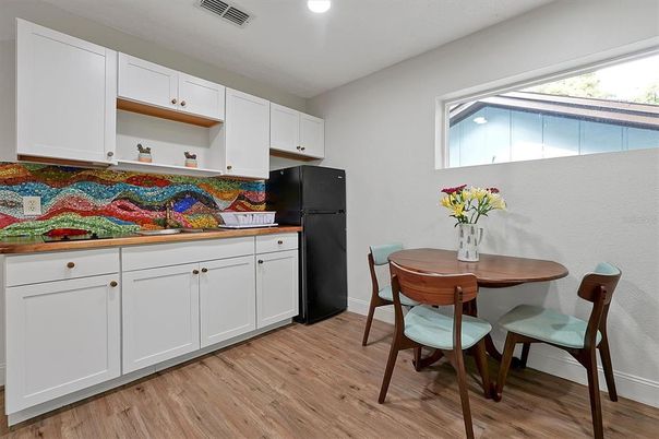 Dining room, Interior, Kitchen, Recessed Lighting, Wood Texture Flooring