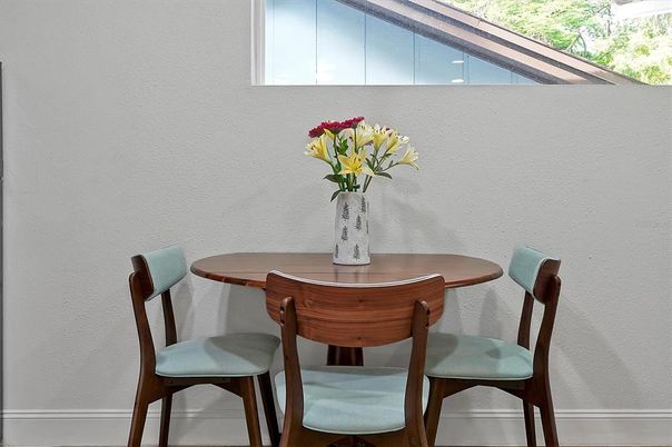 Dining room, Interior