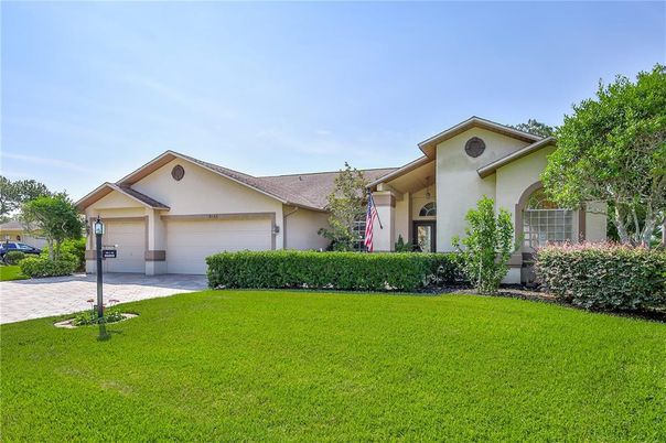 Attached, Backyard, Exterior, Facade, Ranch
