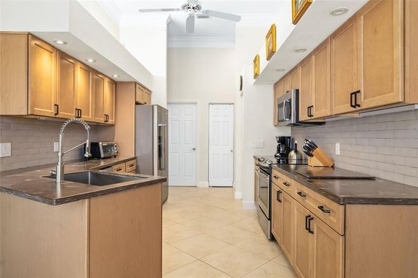 Interior, Kitchen, Recessed Lighting