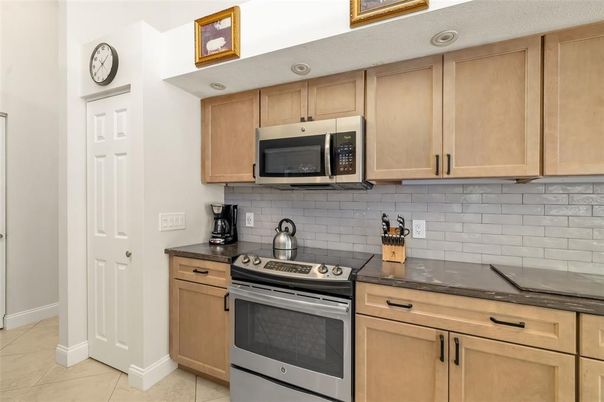 Interior, Kitchen, Stainless Steel Appliances