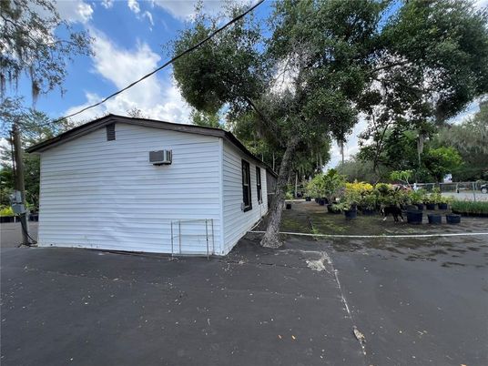 Backyard, Detached Garage, Exterior