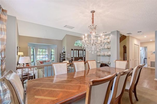 Chandelier, Dining room, Interior, Living room, Recessed Lighting, Wood Texture Flooring