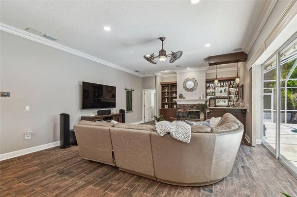Fireplace, Interior, Living room, Pendant Lights, Recessed Lighting, Wood Texture Flooring