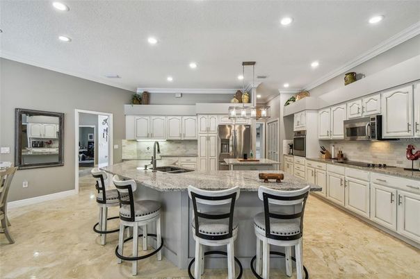Interior, Kitchen, Pendant Lights, Recessed Lighting, Stainless Steel Appliances