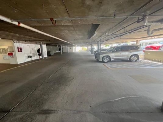 Garage, Interior