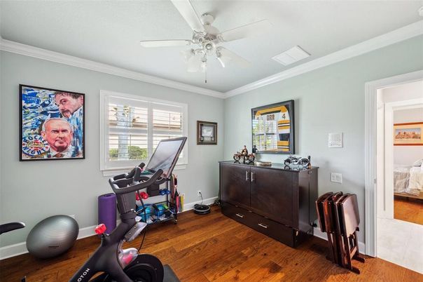 Bedroom, Fitness Equipment, Interior, Wood Texture Flooring