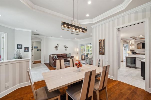 Dining room, Interior, Kitchen, Living room, Pendant Lights, Recessed Lighting, Wood Texture Flooring