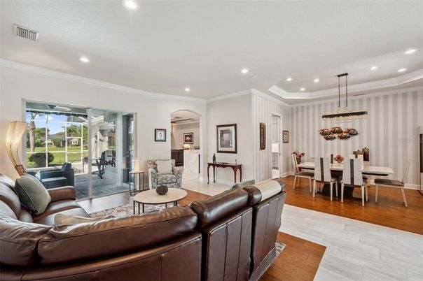 Dining room, Interior, Living room, Pendant Lights, Recessed Lighting, Wood Texture Flooring