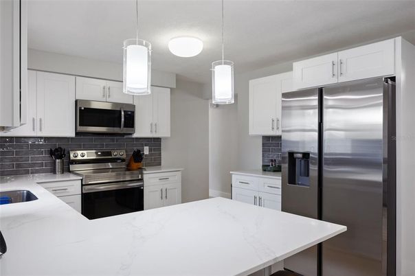 Interior, Kitchen, Pendant Lights, Stainless Steel Appliances