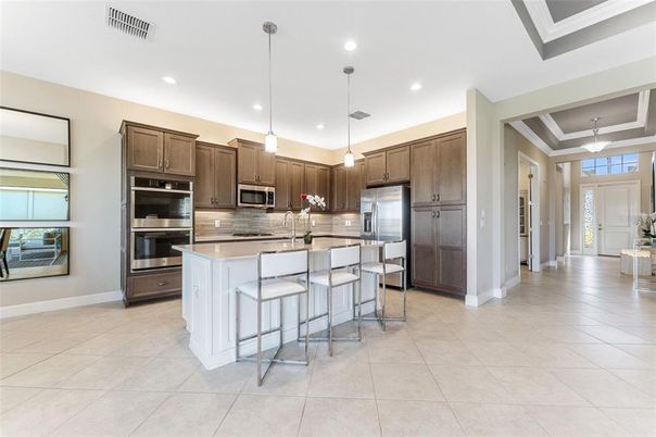 Interior, Kitchen, Pendant Lights, Recessed Lighting, Stainless Steel Appliances