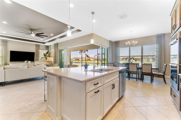 Chandelier, Dining room, Interior, Kitchen, Living room, Pendant Lights, Recessed Lighting
