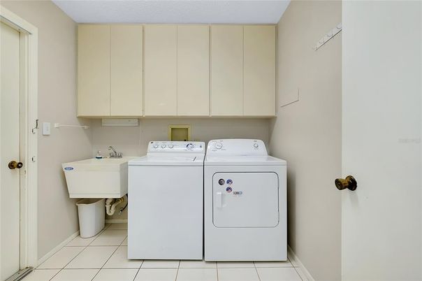 Interior, Washer
