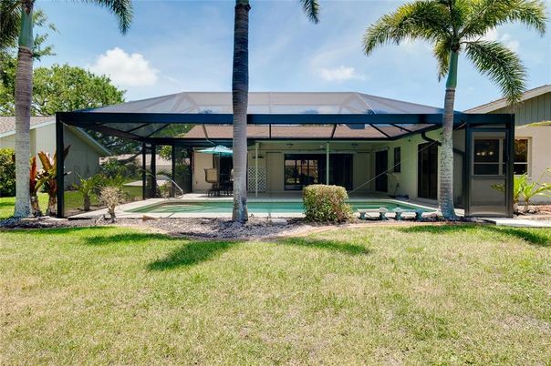 Backyard, Exterior, Pool