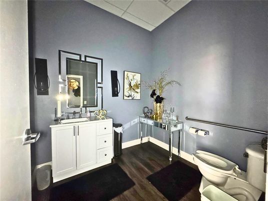 Bathroom, Interior, Wood Texture Flooring