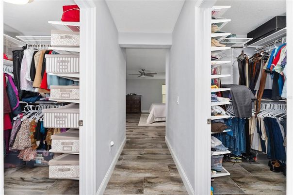 Interior, Walk-in Closets, Wood Texture Flooring