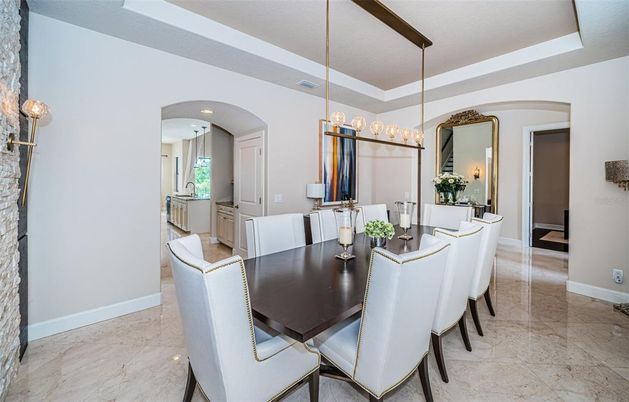 Dining room, Interior, Pendant Lights, Recessed Lighting
