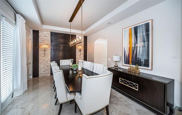 Chandelier, Dining room, Interior, Pendant Lights