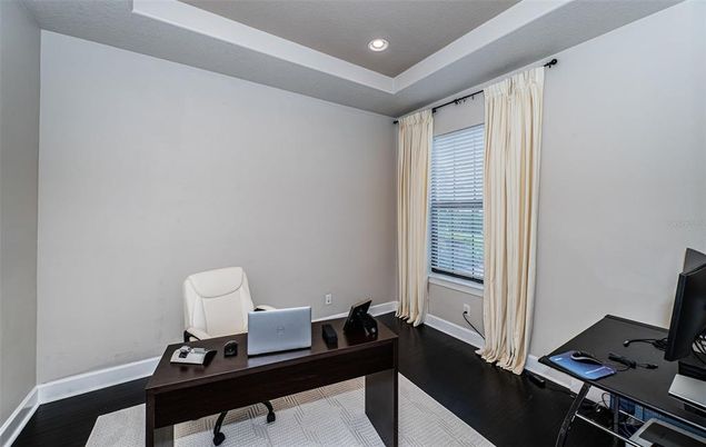Home Office, Interior, Recessed Lighting, Wood Texture Flooring