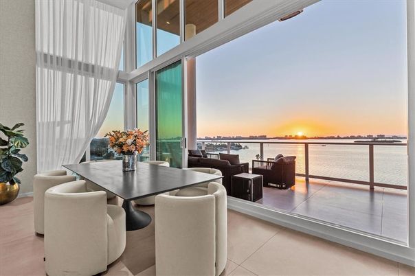 Dining room, Interior, Living room, Water