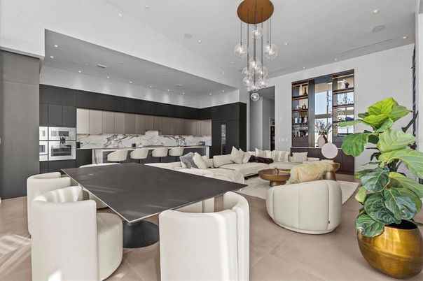 Dining room, Interior, Kitchen, Living room, Pendant Lights, Recessed Lighting, Stainless Steel Appliances