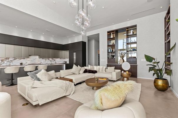 Interior, Living room, Pendant Lights, Recessed Lighting