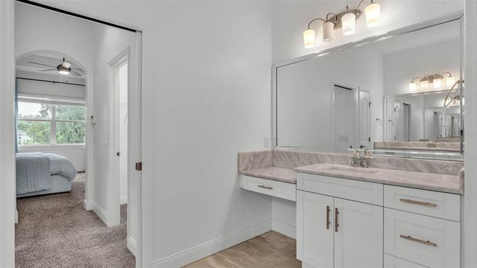 Bathroom, Dual Sink Vanities, Interior