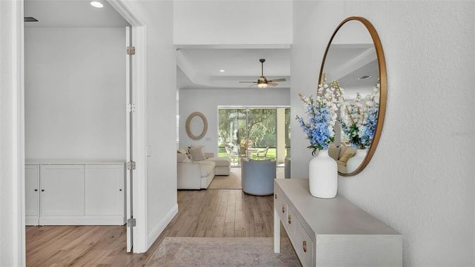 Interior, Recessed Lighting, Wood Texture Flooring