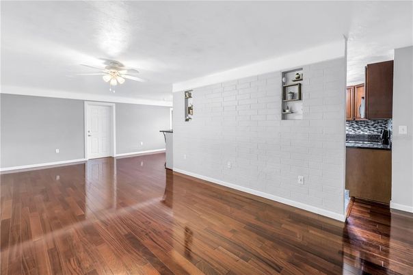 Empty room, Interior, Kitchen, Wood Texture Flooring