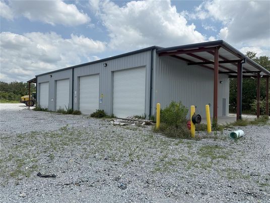 Detached Garage, Exterior