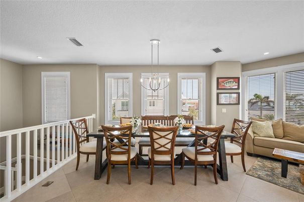 Chandelier, Dining room, Interior, Living room, Pendant Lights, Recessed Lighting