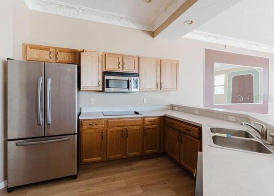 Interior, Kitchen, Recessed Lighting, Wood Texture Flooring