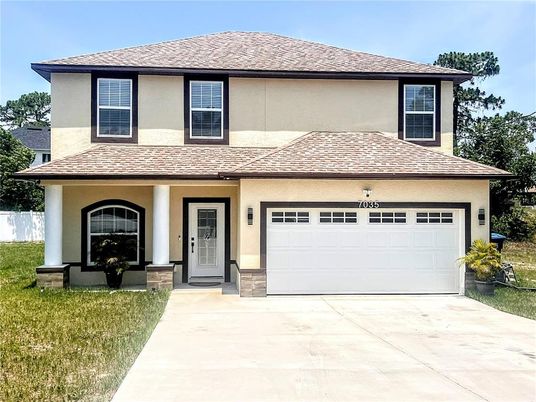 Attached, Exterior, Facade, Ranch