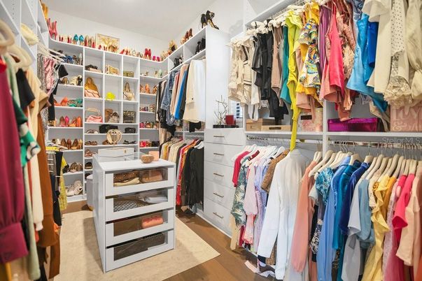 Interior, Walk-in Closets, Wood Texture Flooring