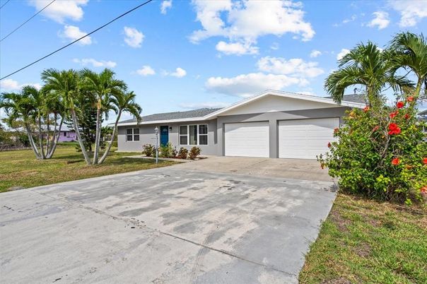 Attached, Backyard, Exterior, Facade, Ranch